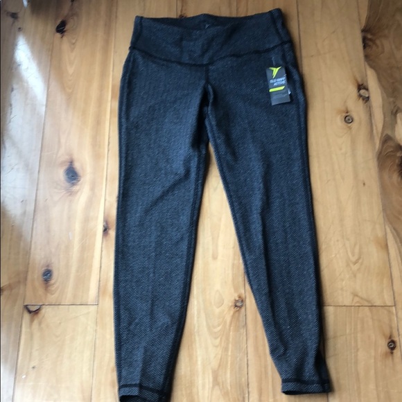 Old Navy Pants - Old Navy Capri leggings